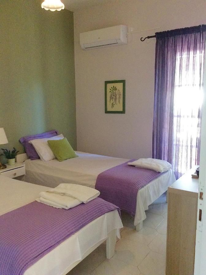 Kefalonia Apartments - Marias Studios - 2 Bedroom Apartment In Orchard, Spartia Kültér fotó